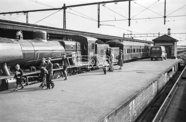 Photograph, George Coop, Steam locomotive N-430 and the Victorian Centenary Jubilee train at Spencer Street Railway Station, Feb. 1951