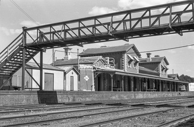 Photograph, George Coop, Echuca Railway Station, c.1962