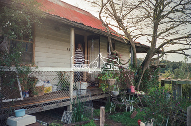 Photograph, Hans Gregory, Original 1860s William West house, Fabbro's Farm, Falkiner Street, Eltham, c.1990