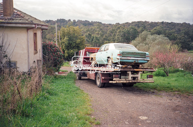 Photograph, Hans Gregory, Original 1860s William West house, Fabbro's Farm, Falkiner Street, Eltham, c.1990