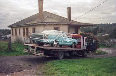 Photograph, Hans Gregory, Original 1860s William West house, Fabbro's Farm, Falkiner Street, Eltham, c.1990
