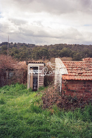 Photograph, Hans Gregory, Original 1860s William West house, Fabbro's Farm, Falkiner Street, Eltham, c.1990