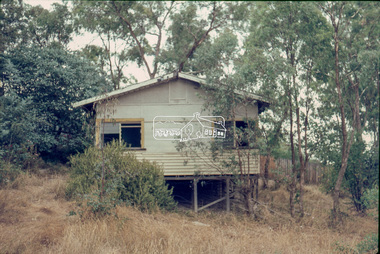Slide - Photograph, Unidentified derelict house on a bush block possibly Eltham / Research, Vic, c.1966