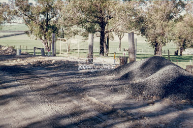 Slide - Photograph, Eltham Shire Council, Unidentified road, possibly Kangaroo Ground; Infrastructure works, roads, footpaths and drainage, Shire of Eltham, c.1972