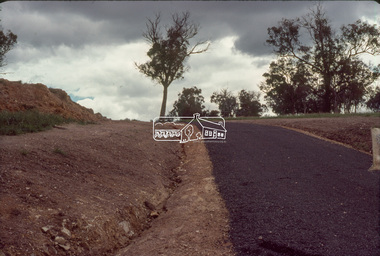 Slide - Photograph, Eltham Shire Council, Unidentified rural road within the Shire of Eltham, c.Nov. 1980