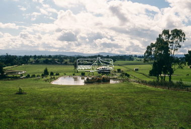 Slide - Photograph, Kangaroo Ground, possibly looking north from Henley Road, c.May 1988