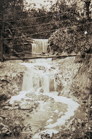 Slide - Photograph, Waterfall, c.Sep. 1989