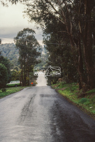 Slide - Photograph, Unidentified location, Eltham district, c.Aug. 1990