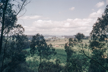 Slide - Photograph, Unidentified location, Eltham district, possibly Research / Kangaroo Ground, c.1990