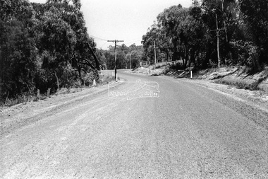 Photograph - Black and White Print, Unidentified road, Eltham district, c. Sep. 1966