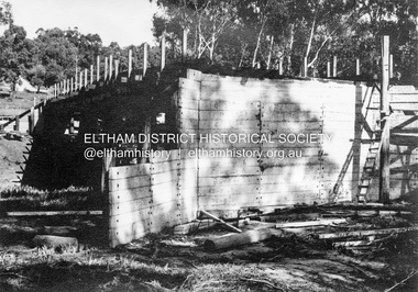 Album - Photograph, J.A. McDonald, Eltham-Diamond Creek Road, Sep. 1959