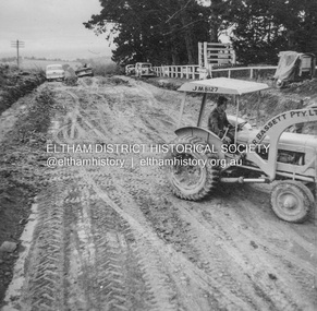 Album - Photograph, J.A. McDonald, Kangaroo Ground-Warrandyte Road, c. Sep. 1955
