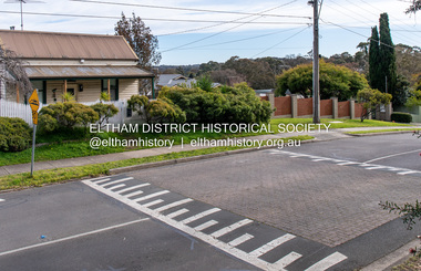 Photograph, Peter Pidgeon, 9 Bible Street, Eltham, 2 Aug. 2022