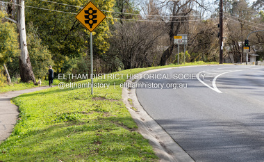 Photograph, Peter Pidgeon, Site of former pond, Main Road, Eltham, 2 Aug. 2022