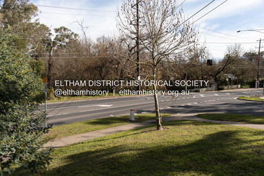 Photograph, Peter Pidgeon, White Cloud Cottage, 701 Main Road, Eltham, 2 Aug. 2022
