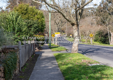 Photograph, Peter Pidgeon, Avenue of Honour, Main Road, Eltham, 2 Aug. 2022