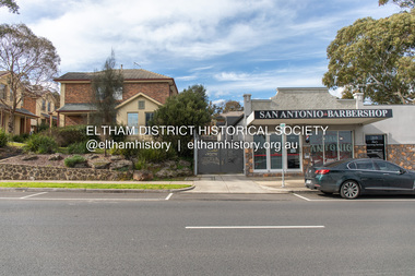 Photograph, Peter Pidgeon, 820 Main Road, Eltham, 2 Aug. 2022