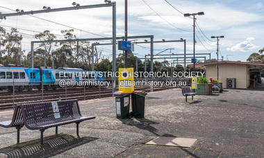 Photograph, Peter Pidgeon, Eltham Railway Station, 2 Aug. 2022