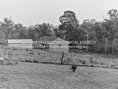 Photograph, Barry Philp, Jim Archbold's house in Ingrams Road, Research, c.1969