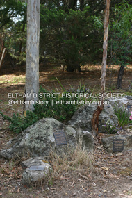 Photograph - Digital Photograph, Alan King, Grave of Gordon Ford, Eltham Cemetery, Victoria, 27 January 2008