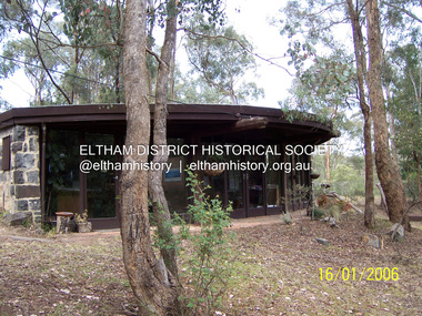 Photograph - Digital Photograph, Marguerite Marshall, Former office of Alistair Knox, King Street, Eltham, 16 January 2006