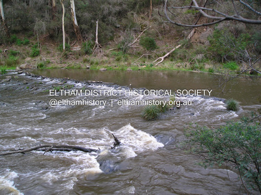 Photograph, Fay Bridge, Ancient Eel trap on the Yarra River at Laughing Waters, Eltham - pre-dating European settlement, 16 May 2015