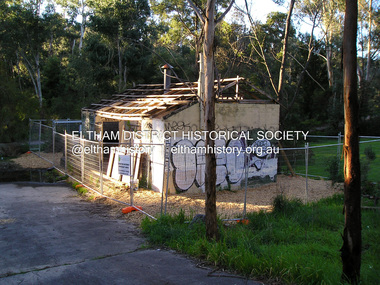 Photograph, Fay Bridge, Warrandyte cool store, 9 September 2019