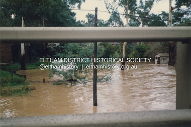 Photograph, Graeme Hardiman, Diamond Creek in flood, Antoinette Boulevard, Eltham, 6 June 1989