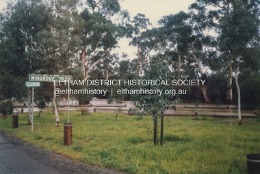 Photograph, Graeme Hardiman, Diamond Creek in flood, Wingrove Park, Main Road, Eltham, 6 June 1989