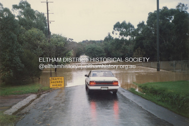 Photograph, Graeme Hardiman, Diamond Creek in flood, Brougham Street, Eltham, 6 June 1989
