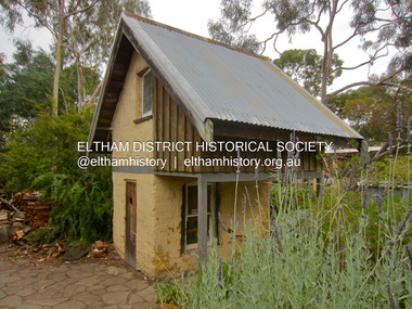 Photograph - Digital Photograph, Jim Connor, Mudbrick cottage, 62 Bougham Street, Eltham, 23 December 2012