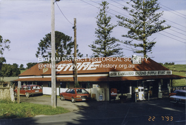 Photograph - Colour Print, Kangaroo Ground Store, 280 Eltham-Yarra Glen Rd, Kangaroo Ground, 22 July 1993