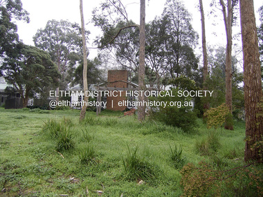 Photograph - Digital Photograph, Jim Connor, Lennister farm buildings, Eltham, 28 September 2004