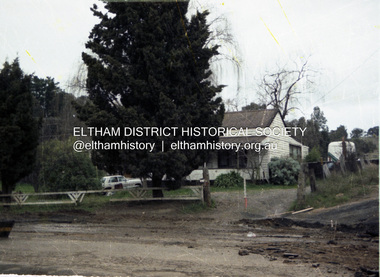 Negative - Photograph, Peter Bassett-Smith (poss), Former Dodkins family home, corner Reynolds Road and Main Road, Eltham shortly before demolition, 1986