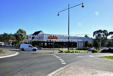 Photograph - Digital Photograph, Jim Connor, Main Road, Eltham at Luck Street intersection, 3 July 2013