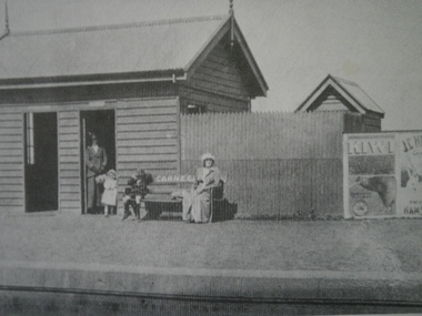 Railways in Caulfield