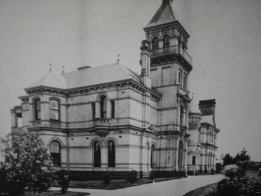 Caulfield Properties