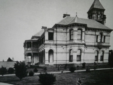 Caulfield Properties
