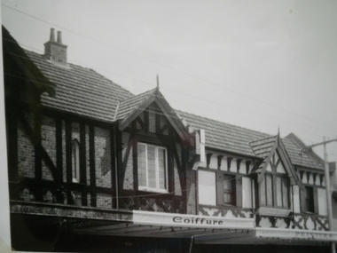 Historical Caulfield to 1972, photo album by Jenny O’Donnell, Hawthorn Rd