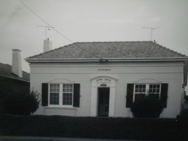 Historical Caulfield to 1972, photo album by Jenny O’Donnell, Inkerman St