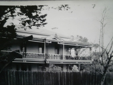 Historical Caulfield to 1972, photo album by Jenny O’Donnell, Kooyong Rd, Elsternwick