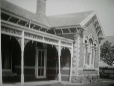 Historical Caulfield to 1972, photo album by Jenny O’Donnell, Leamington Cres