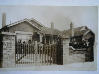 Photograph - Olive Street, 10, Caulfield South