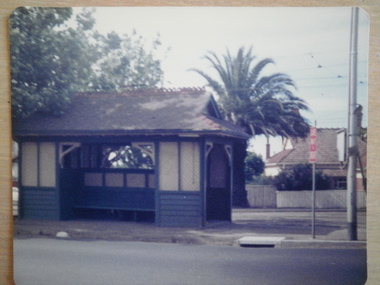 Article - Tram Shelter, Balaclava Road