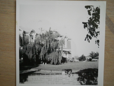 Document - McMillan Street, 14, Elsternwick
