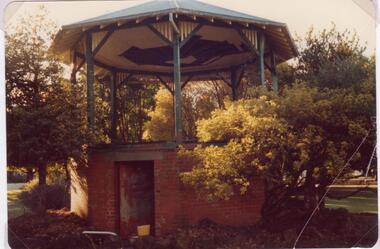 Article - Hopetoun Gardens