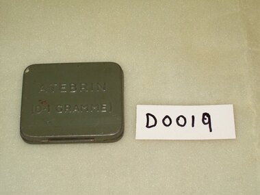 Atabrin Tablets in Metal container