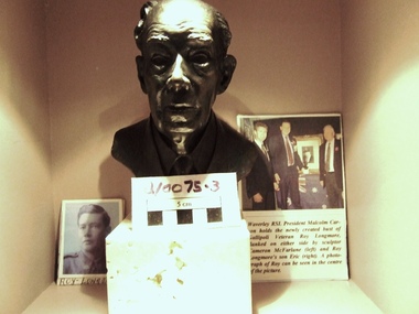 Bronze Bust Roy Longmore