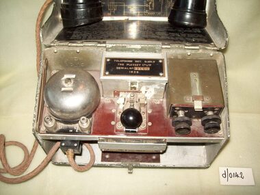 Field Telephone, Plessey co, 1939
