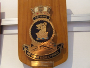 Plaque H.M.A.S Brisbane, H.M.A.S Brisbane